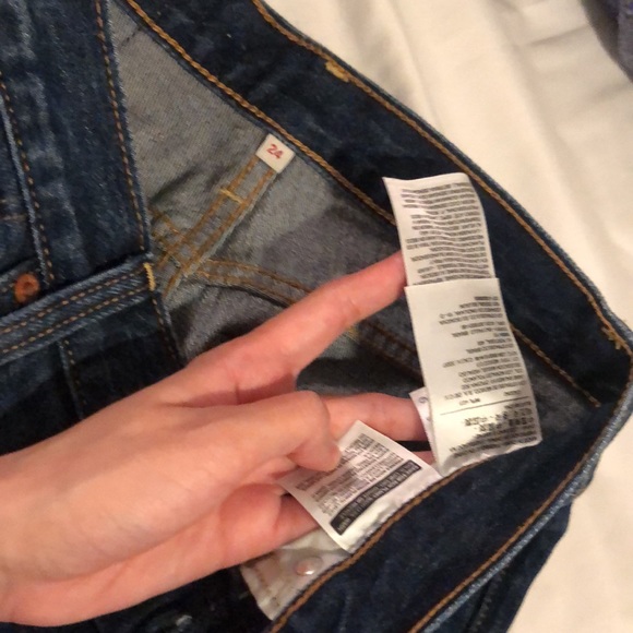 Levi’s wedgie jeans inseam ~24.5 inches - Picture 2 of 5